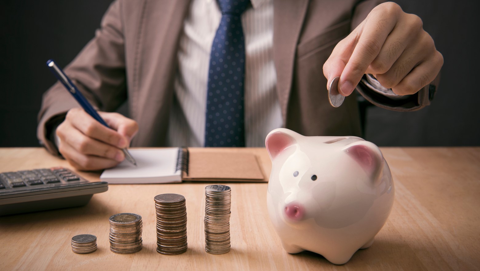 Thrifty Thinking: Strategies for Instilling a Cost-Cutting Mindset in Your Business